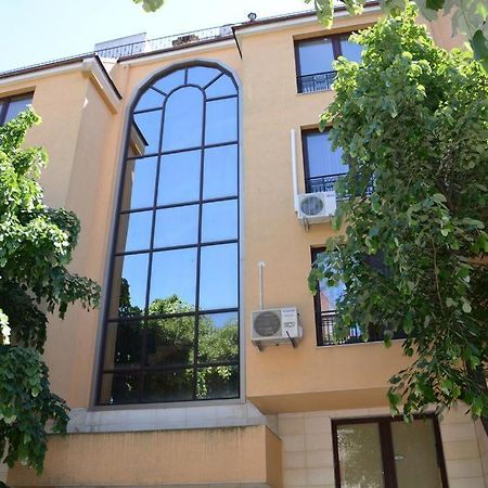 Vazov Residence , Two Bedroom Top Centre Apartment 바르나 외부 사진