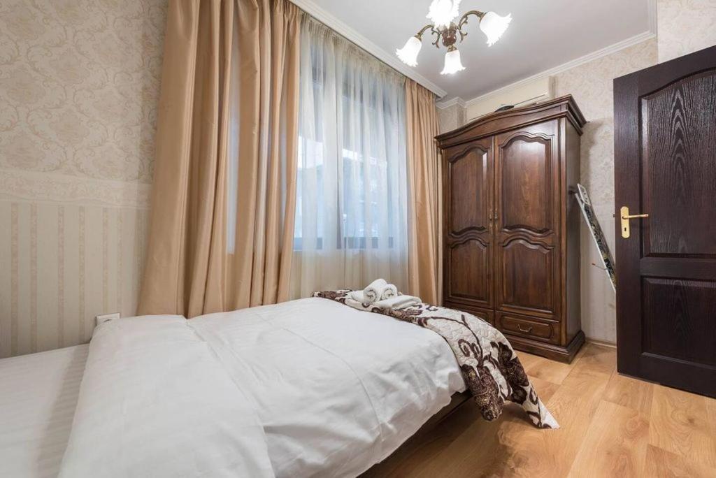 Vazov Residence , Two Bedroom Top Centre Apartment 바르나 외부 사진