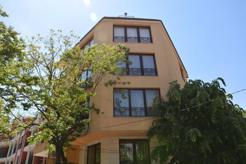 Vazov Residence , Two Bedroom Top Centre Apartment 바르나 외부 사진