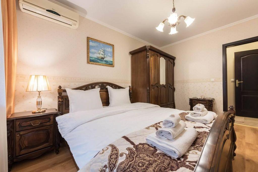 Vazov Residence , Two Bedroom Top Centre Apartment 바르나 외부 사진