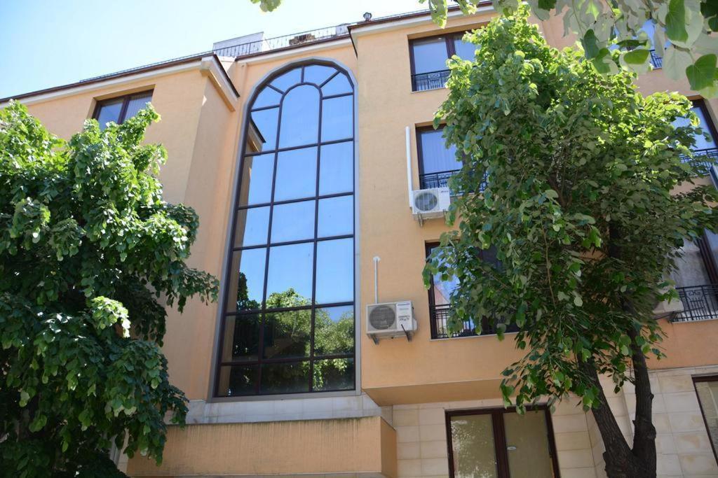 Vazov Residence , Two Bedroom Top Centre Apartment 바르나 외부 사진